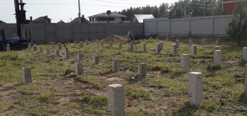 Фундамент на забивных ЖБ сваях