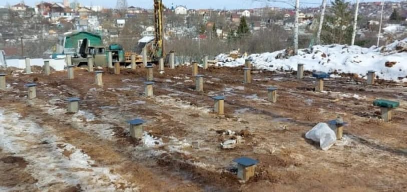 Фундамент на забивных ЖБ сваях