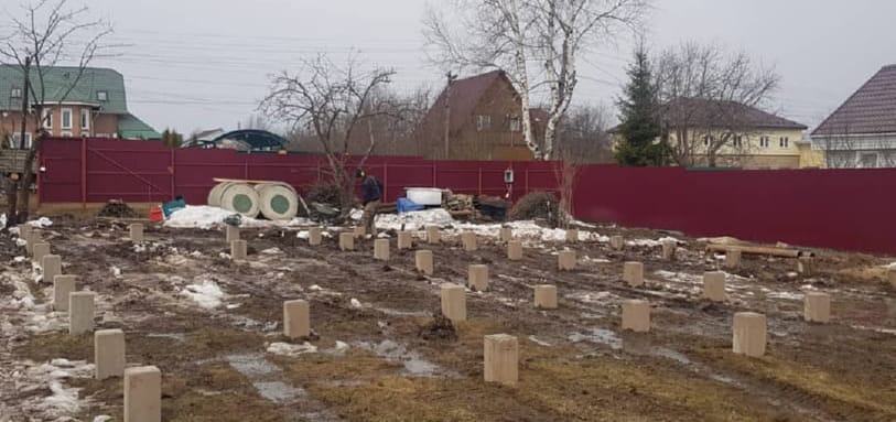 Фундамент на забивных ЖБ сваях